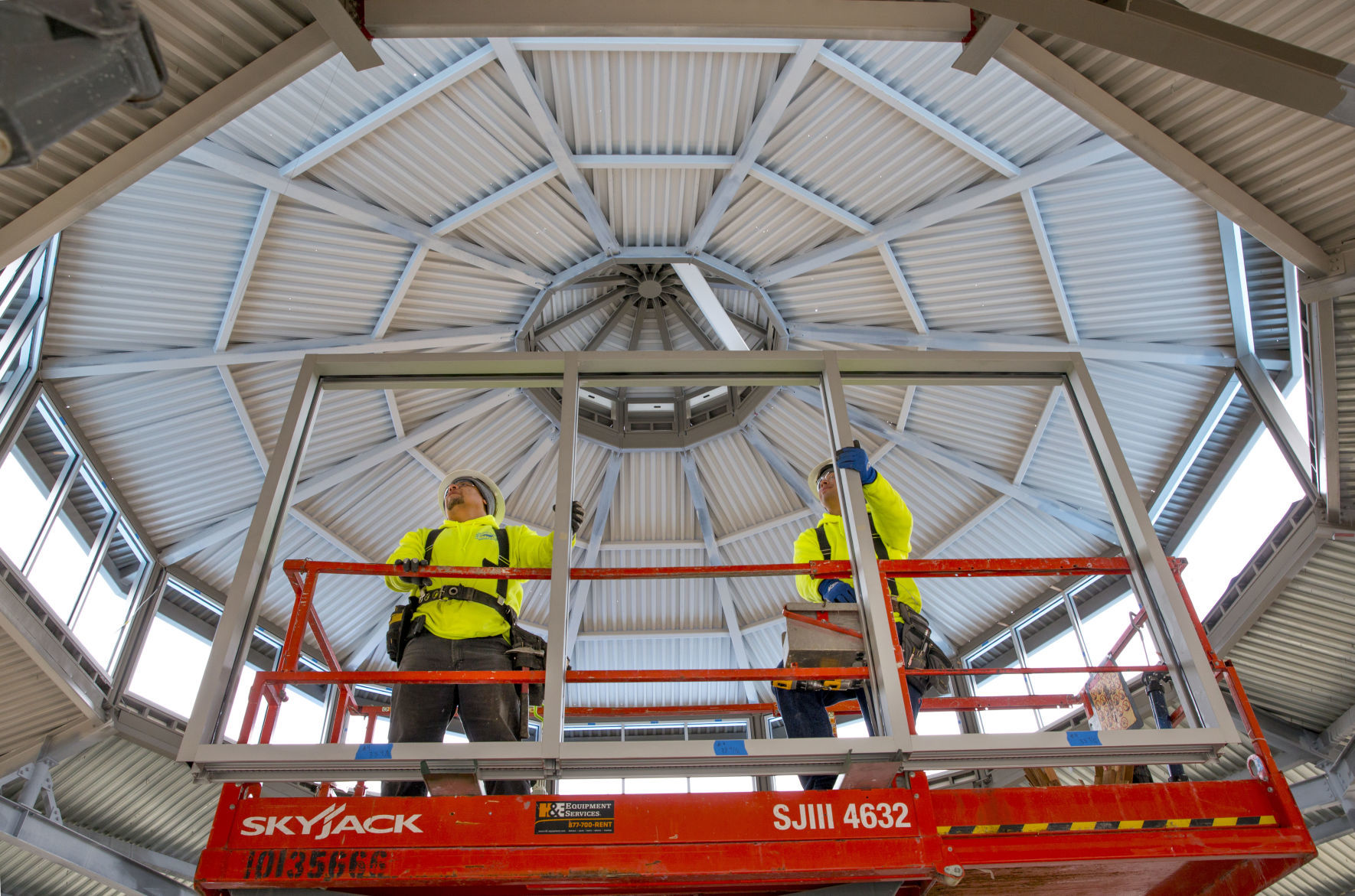Carousel construction